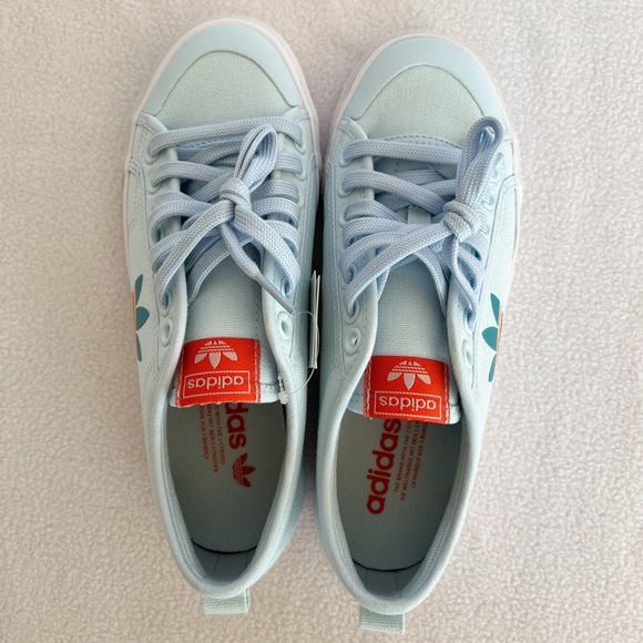 Adidas Nizza Trefoil Sky Tint - Picture 4 of 9